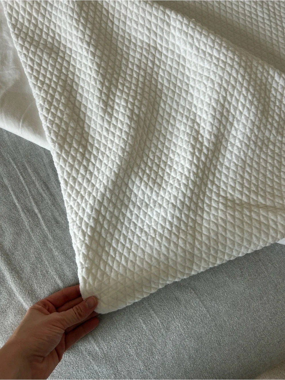 Fieldcrest by Target Cotton Knit Matelasse Quilted Duvet in Cream - Perfect!